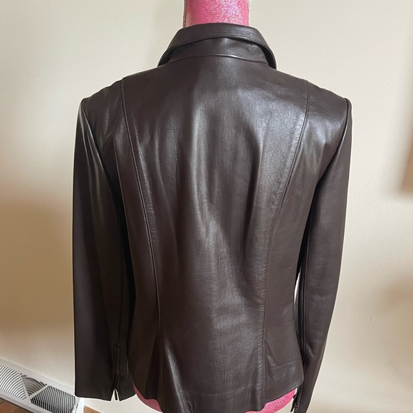 Embroidered leather jacket - Picture 7 of 11